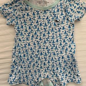 Vineyard vines baby romper